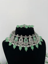 Load image into Gallery viewer, Mint &amp; Silver
