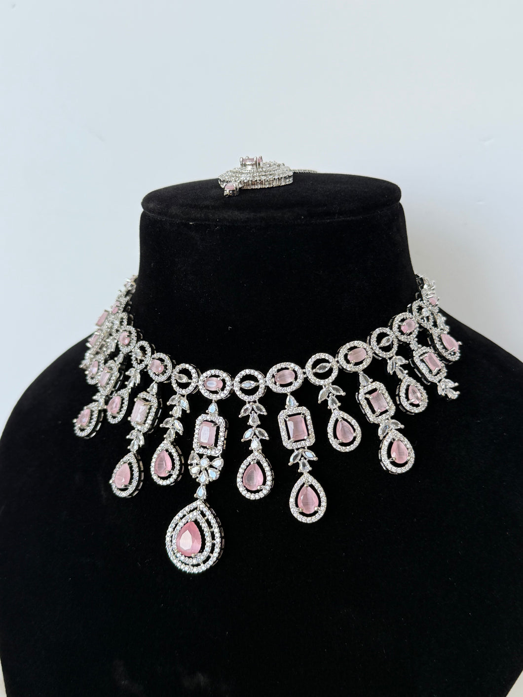 Pink Droplets Diamond Set