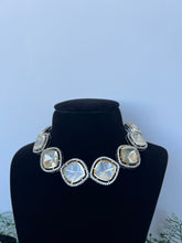 Load image into Gallery viewer, Oksana uncut set
