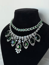 Load image into Gallery viewer, Emerald Diamond Set
