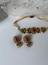 Load image into Gallery viewer, Multi Sabyasachi Choker
