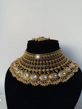 Load image into Gallery viewer, Ravneet Antique Bridal Set
