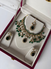 Load image into Gallery viewer, Luscious Kundan Set (Emerald)
