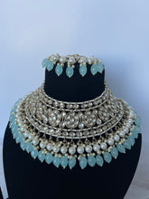 Load image into Gallery viewer, Finest Kundan Set (blue)
