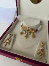 Load image into Gallery viewer, Antique Ruby Choker (2)
