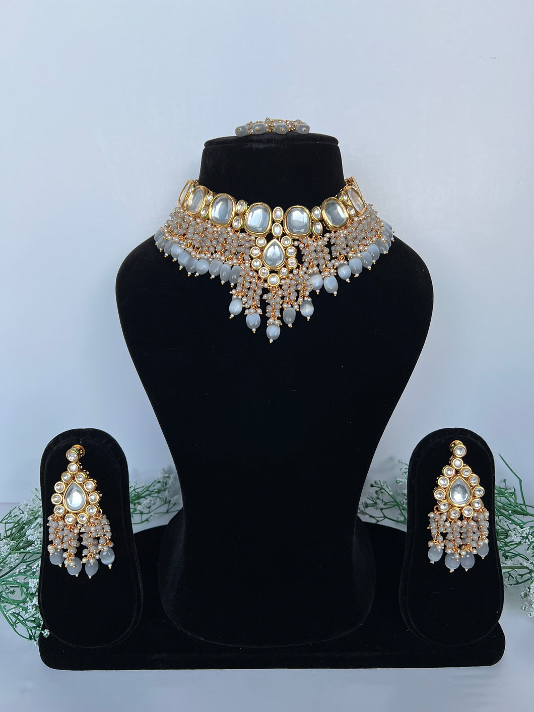 Grey Kundan Set