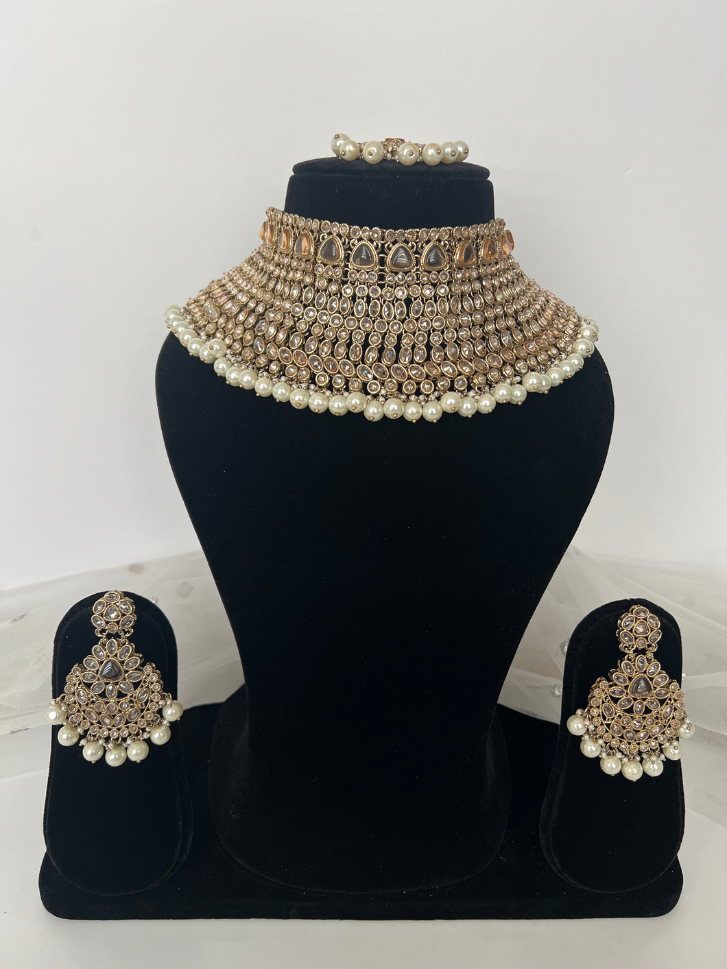 Reet Golden Bridal Set