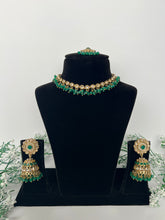 Load image into Gallery viewer, Raji in Green
