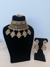 Load image into Gallery viewer, Anaya Set in Gold
