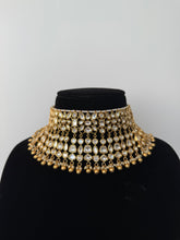 Load image into Gallery viewer, Roshini Bridal Kundan Set
