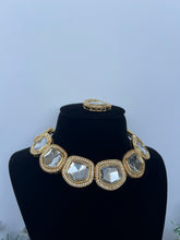 Load image into Gallery viewer, Simple Kundan Set
