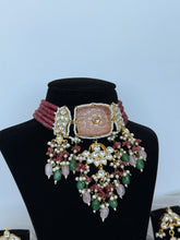 Load image into Gallery viewer, Multi Kundan Set
