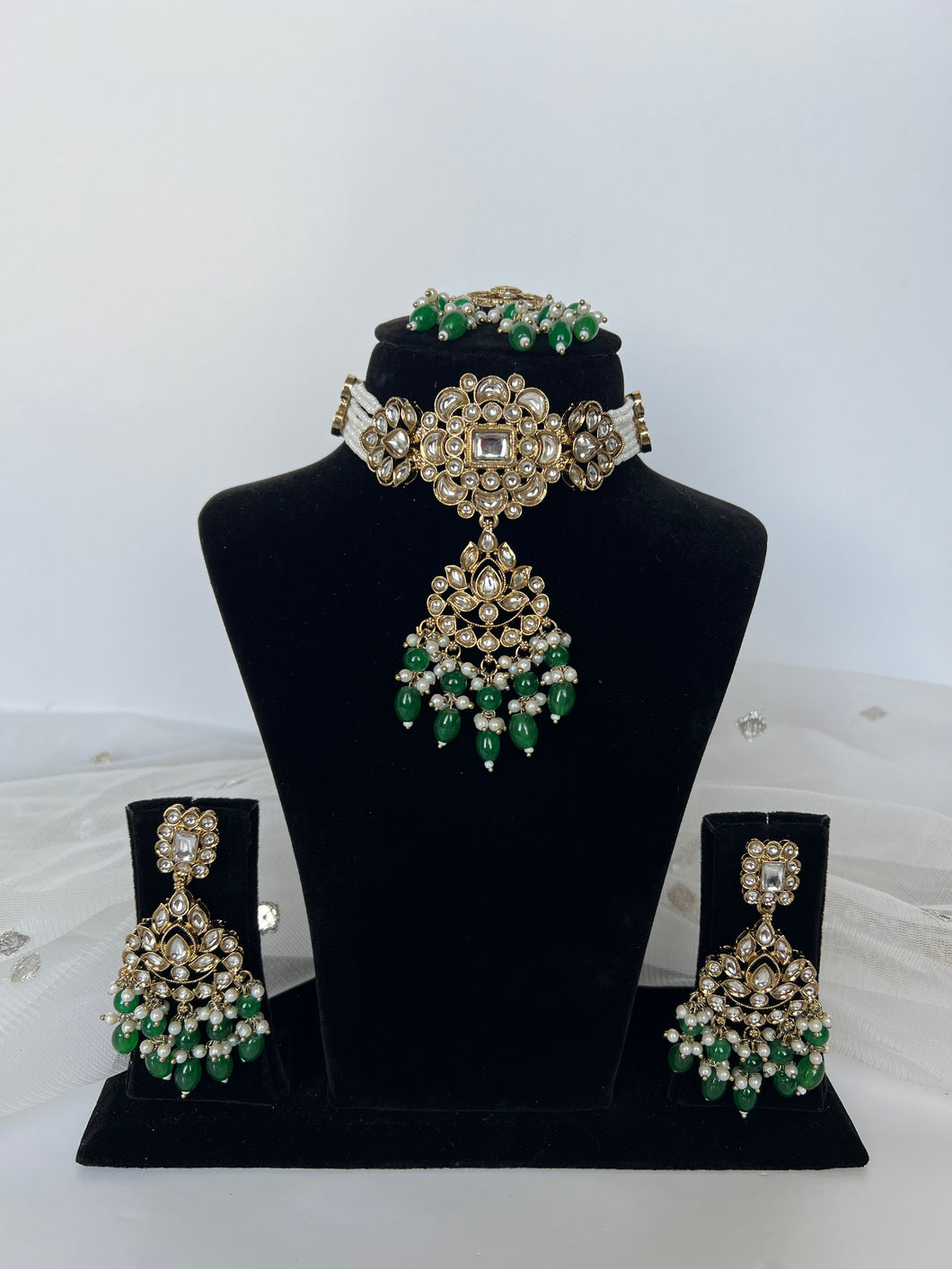 Pammi Kundan Set (green)