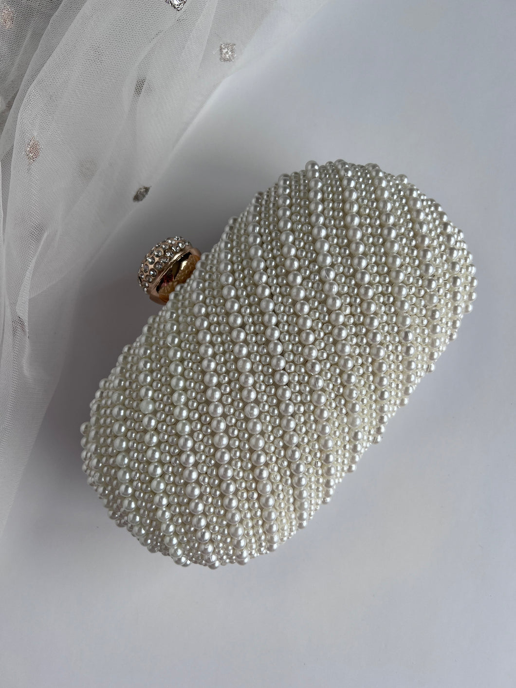 Pearl Clutch