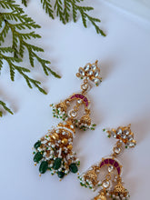 Load image into Gallery viewer, Reema Kundan Jhumke
