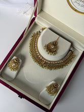 Load image into Gallery viewer, Gurleen Sage Antique Gold Set
