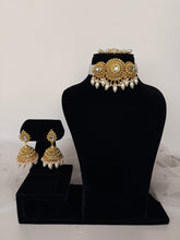 Load image into Gallery viewer, Antique Pearl Choker
