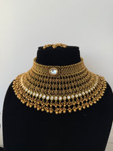 Load image into Gallery viewer, Pooja Antique Kundan Bridal Set
