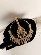 Load image into Gallery viewer, Waterfall Crystal Set (3)
