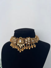 Load image into Gallery viewer, Poonam Antique Set
