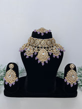 Load image into Gallery viewer, Rashi Kundan Set (lilac)
