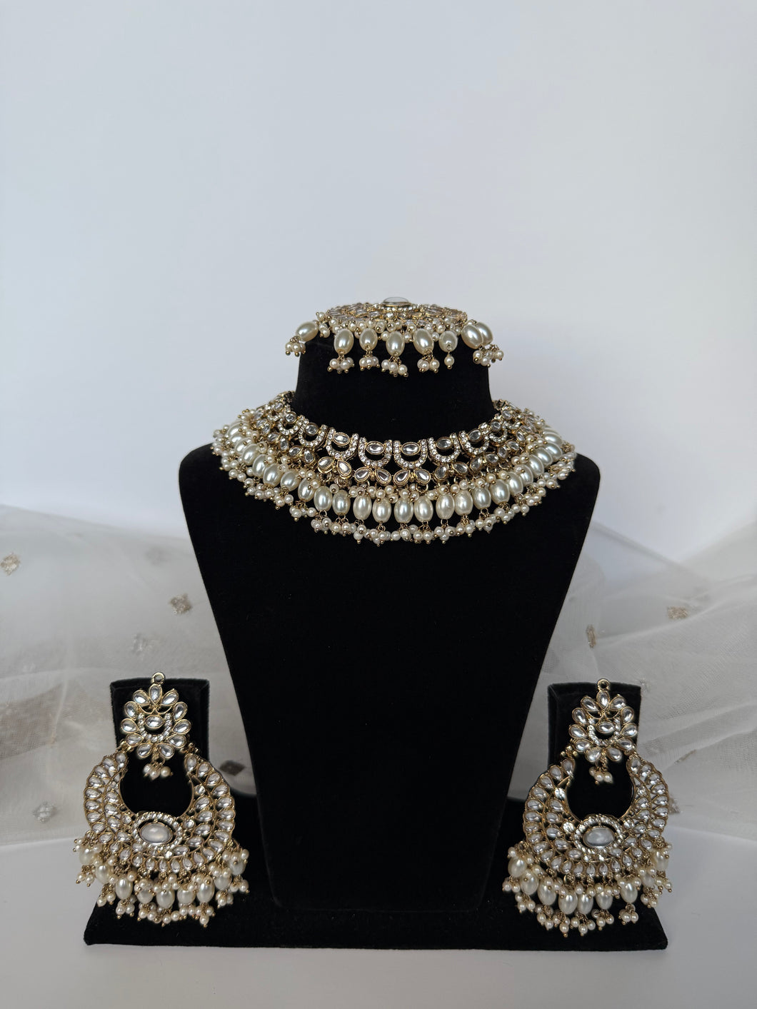 Kundan Necklace Set