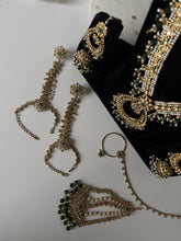 Load image into Gallery viewer, Davina Bridal Set (Emerald)
