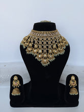 Load image into Gallery viewer, Sage Kundan Antique Bridal Set
