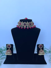 Load image into Gallery viewer, Maroon choker
