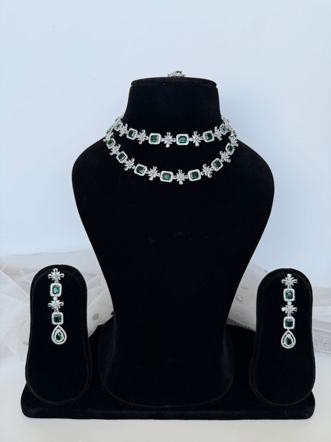 Emerald Layered Set
