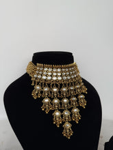 Load image into Gallery viewer, Waterfall Antique Set
