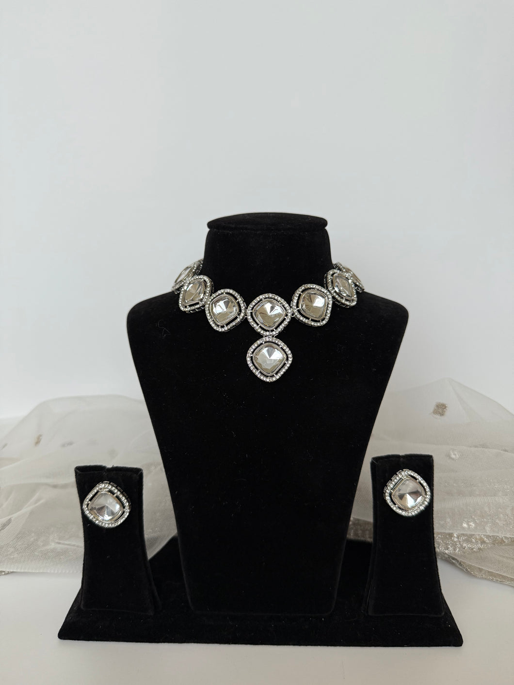 Uncut Kundan Silver Set (2)