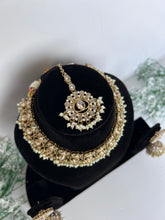 Load image into Gallery viewer, Shivani Golden Set
