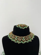 Load image into Gallery viewer, Ravneet Necklace Set (4 colours)
