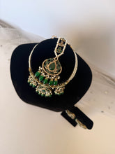 Load image into Gallery viewer, Emerald Choker Set
