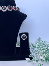 Load image into Gallery viewer, Uncut Maroon Set
