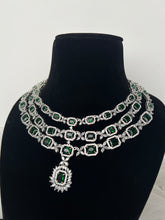 Load image into Gallery viewer, Tina Diamond Set (Emerald)
