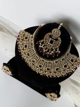 Load image into Gallery viewer, Tasveer Maroon Bridal Set
