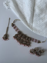 Load image into Gallery viewer, Pam Baby Pink Choker Set
