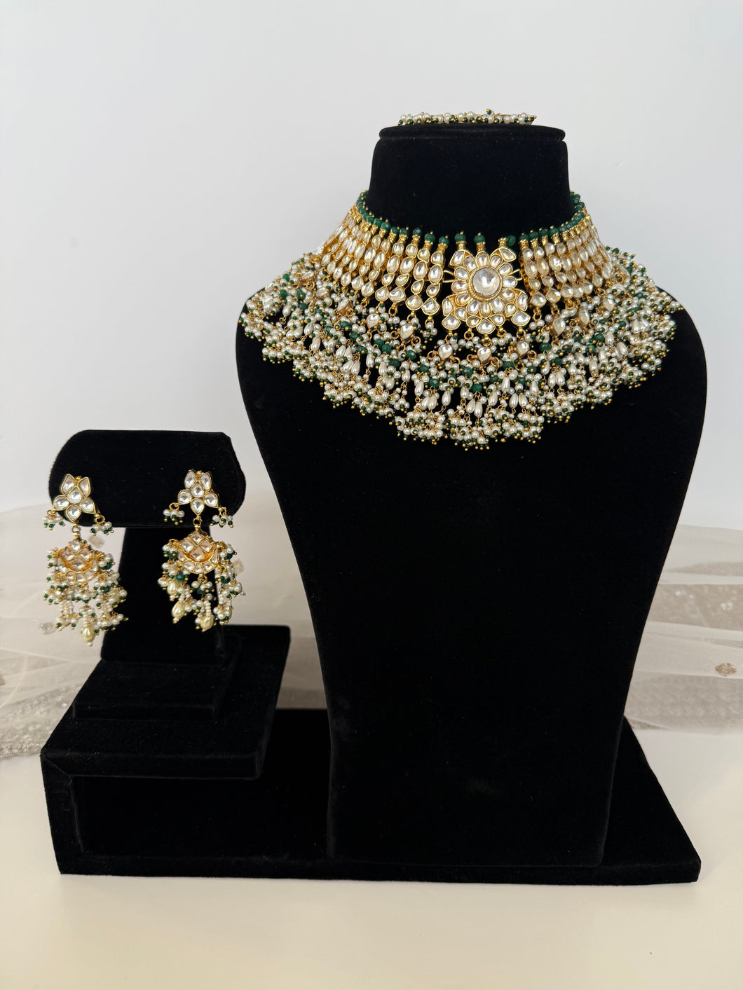 Rebecca Kundan Bridal Set