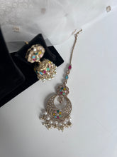 Load image into Gallery viewer, Multi Choker Set
