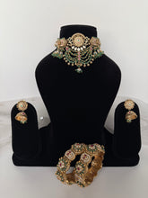 Load image into Gallery viewer, Sage Kundan Set
