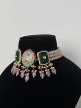 Load image into Gallery viewer, Meenakari Pink Set
