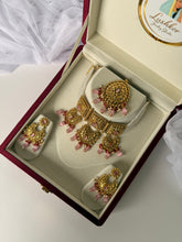 Load image into Gallery viewer, Pink Antique Gold Set
