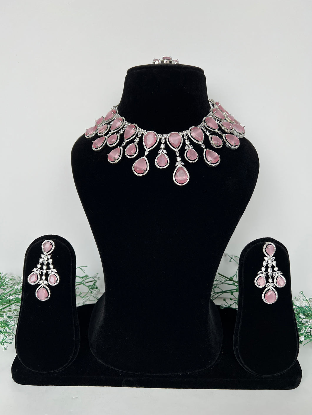 Rosy Diamonds Set