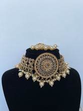 Load image into Gallery viewer, Kelly Choker Set
