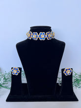 Load image into Gallery viewer, Floral Kundan Choker Blue
