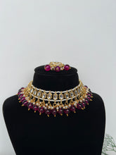 Load image into Gallery viewer, Simple Kundan Set (5 colours)
