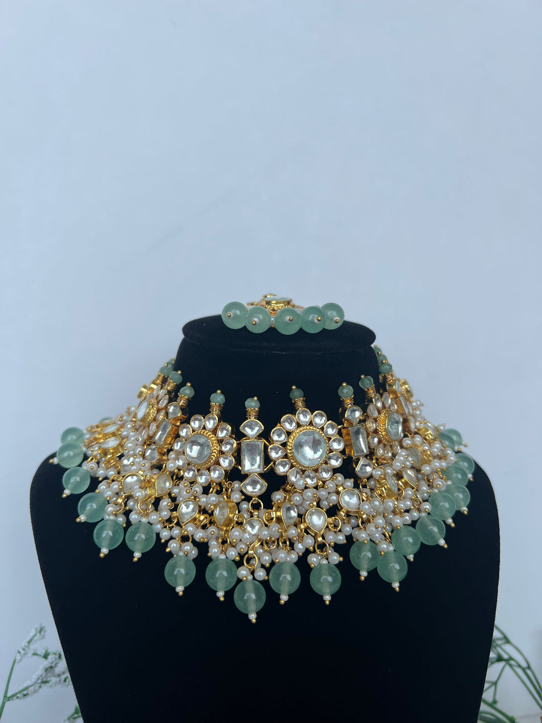 Lori Kundan Set Sage