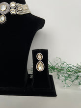 Load image into Gallery viewer, Uncut Drops
